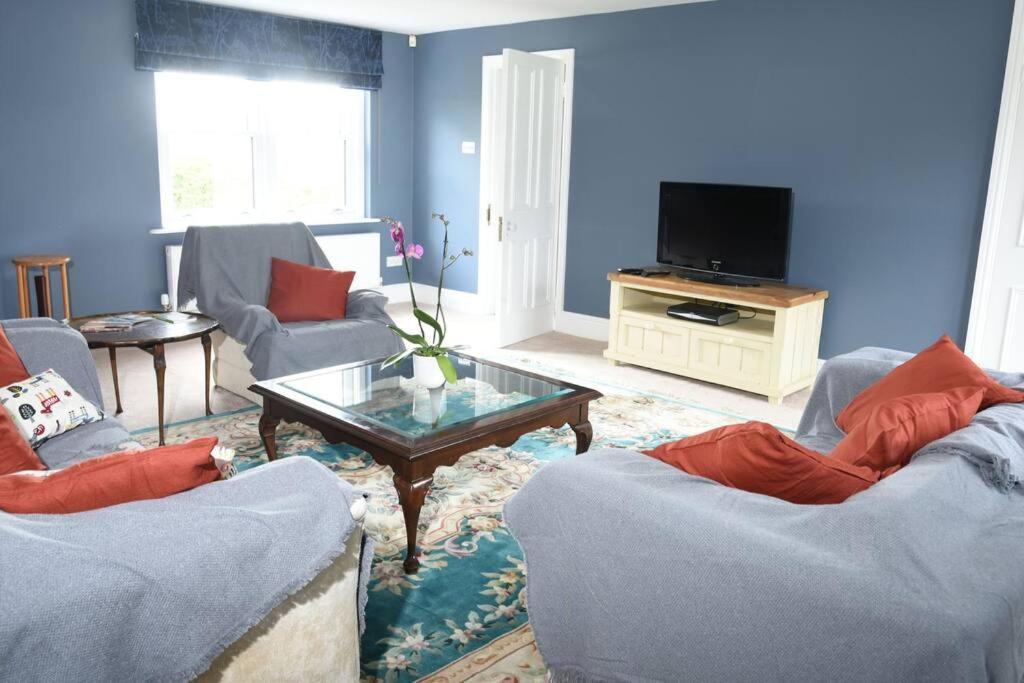 Cotswold Dog-Friendly Holiday Home ストラウド エクステリア 写真