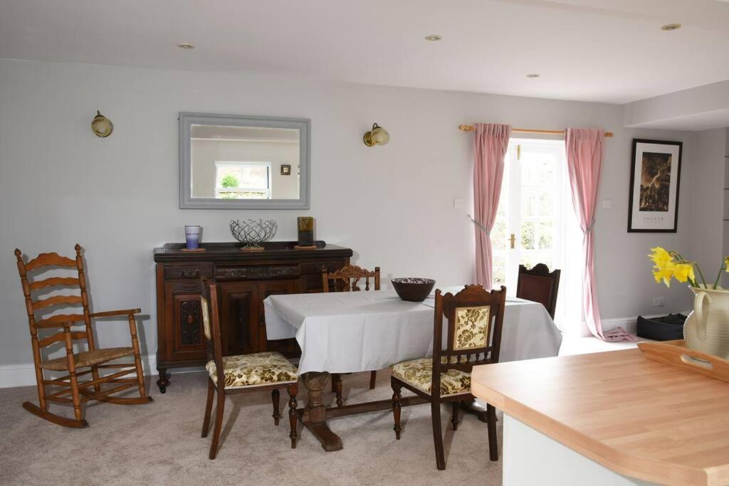 Cotswold Dog-Friendly Holiday Home ストラウド エクステリア 写真
