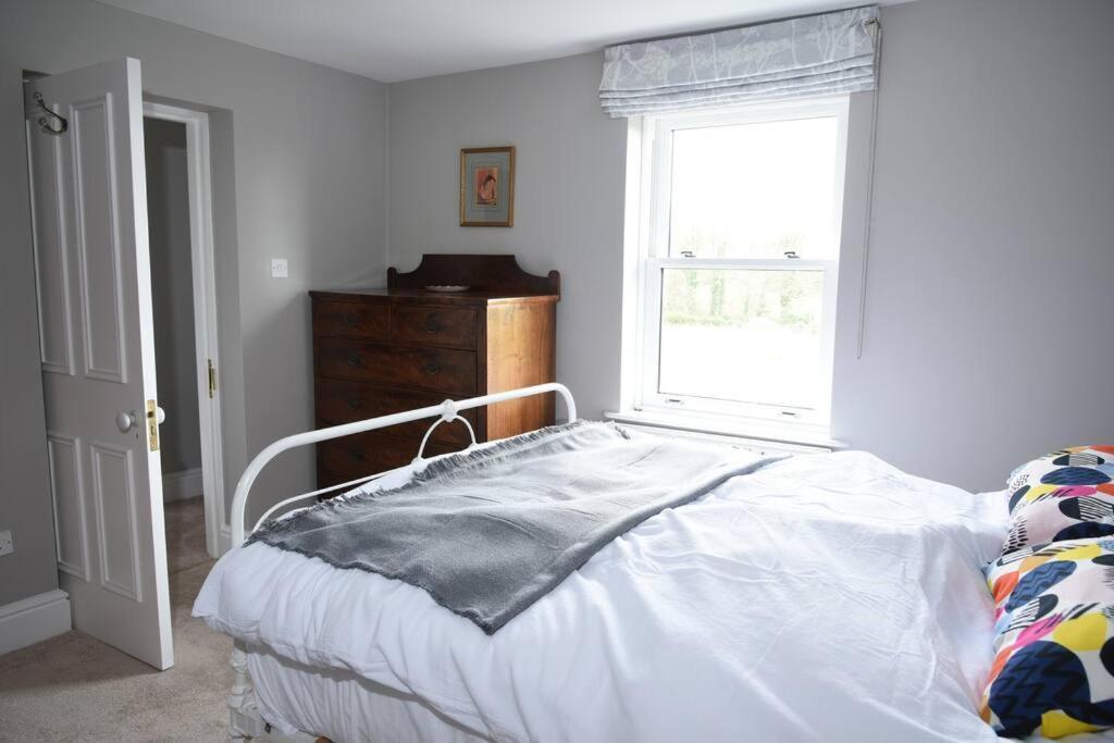 Cotswold Dog-Friendly Holiday Home ストラウド エクステリア 写真