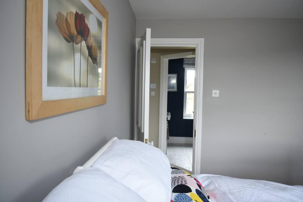 Cotswold Dog-Friendly Holiday Home ストラウド エクステリア 写真